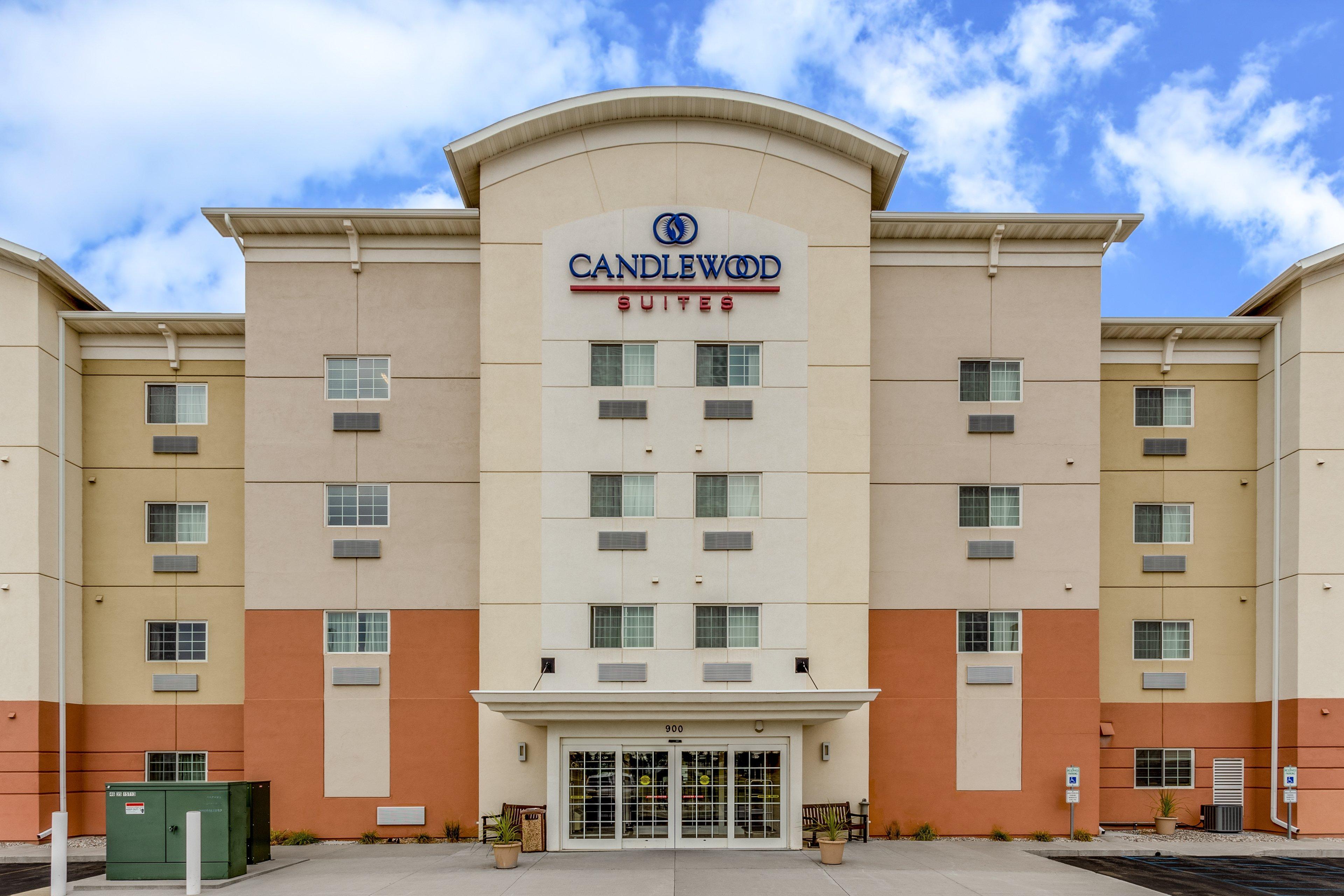 Candlewood Suites Minot By Ihg Buitenkant foto
