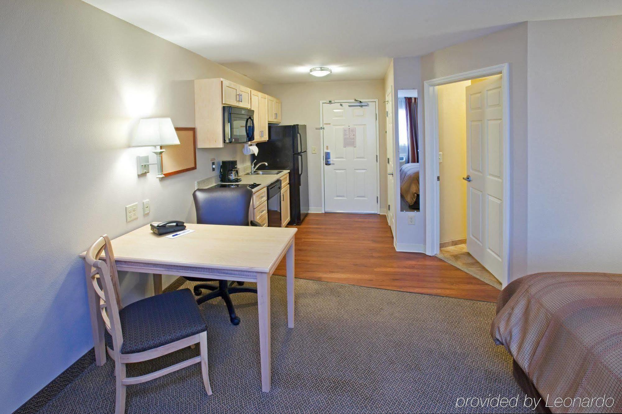 Candlewood Suites Minot By Ihg Kamer foto
